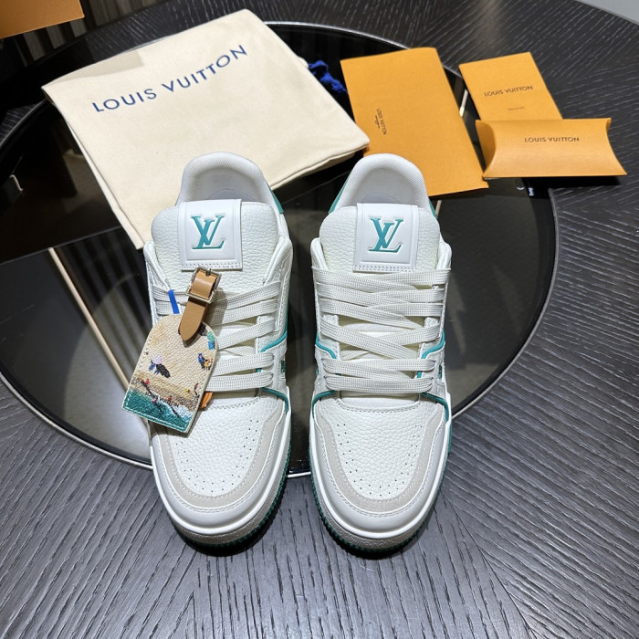 LV sneakers L0000860