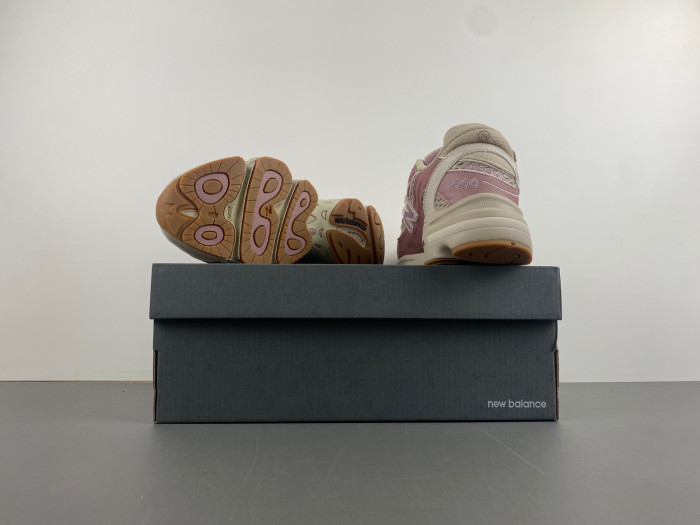 New Balance 1000 Angora Pink Mink M1000JG1