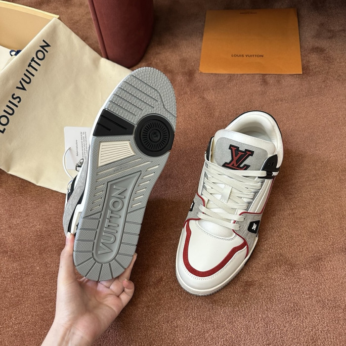 LV snekaers L0000902