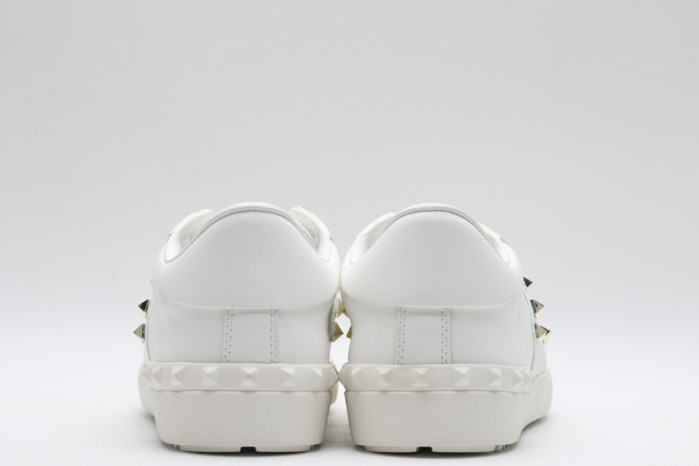 Va1e*ntin0 sneakers vt030