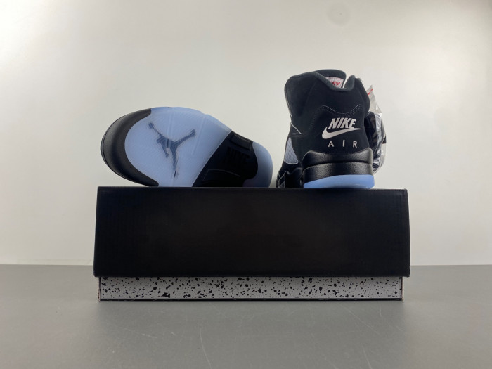 Air Jordan 5 “Black Metallic Reimagined” HF3975-001