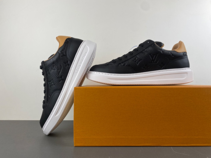 LV snekaers L0000664