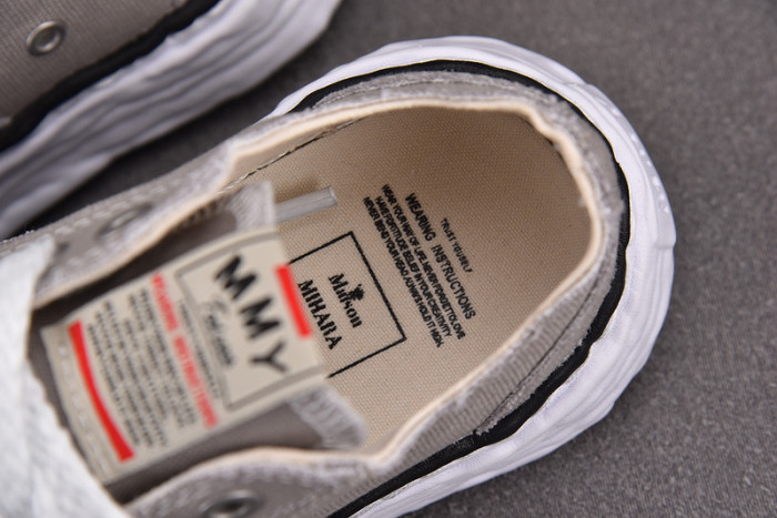Ma*s*n mihara yasuhiro sneaker mmys64