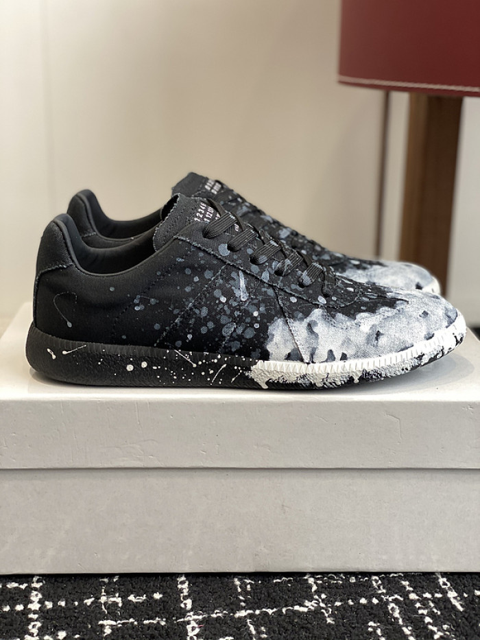 ma1s0n Marg*e1a calfskin s57ws0301