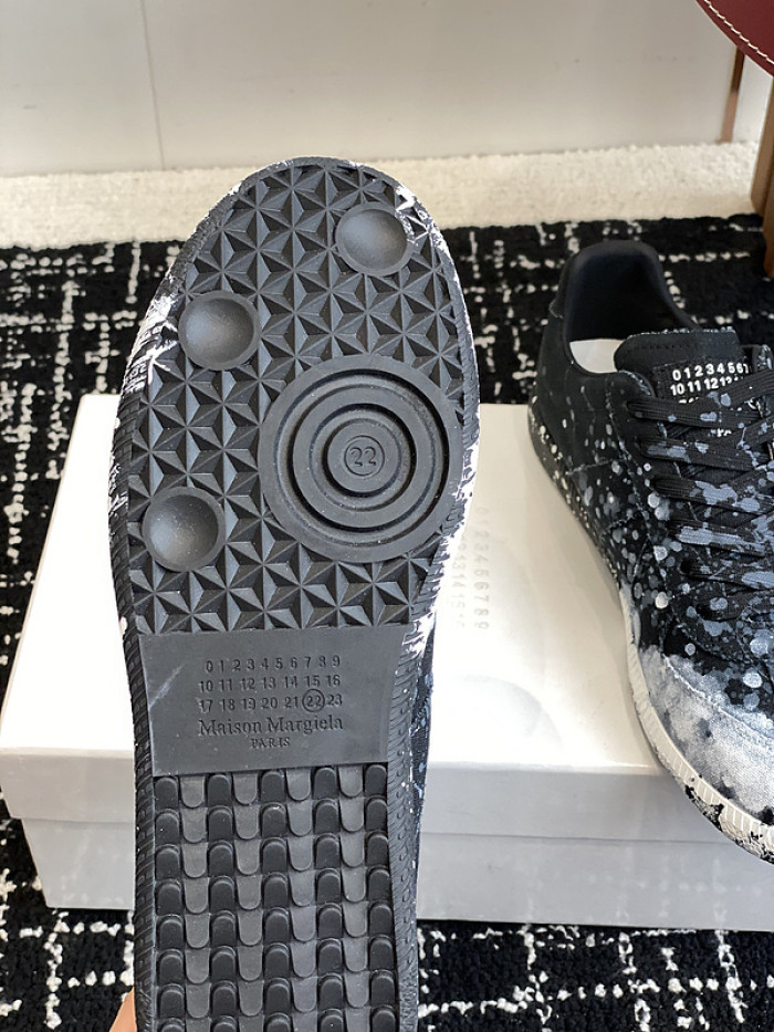 ma1s0n Marg*e1a calfskin s57ws0301