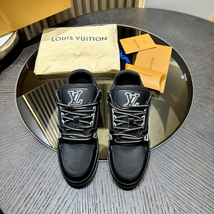LV snekaers L0000448