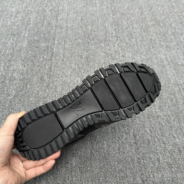 LV snekaers L0000512