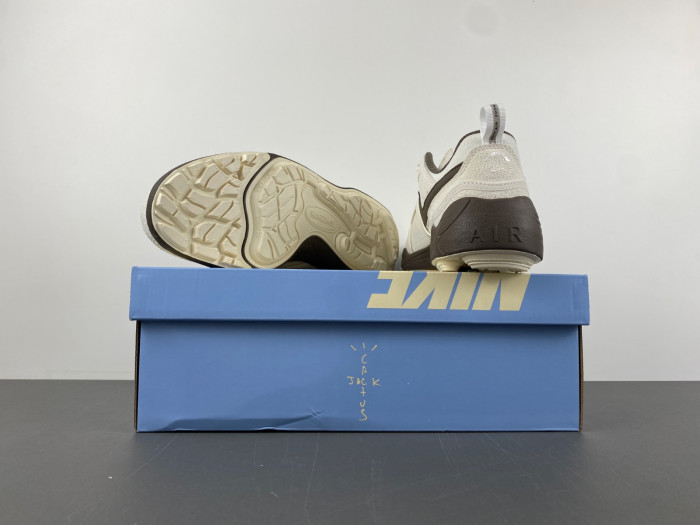 Nike Zoom Field Jaxx SP Travis Scott HQ3061-101