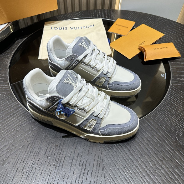 LV snekaers L0000889