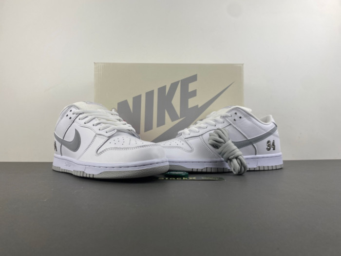 Nike SB Dunk Low 94 White Metallic Silver HQ8487-100