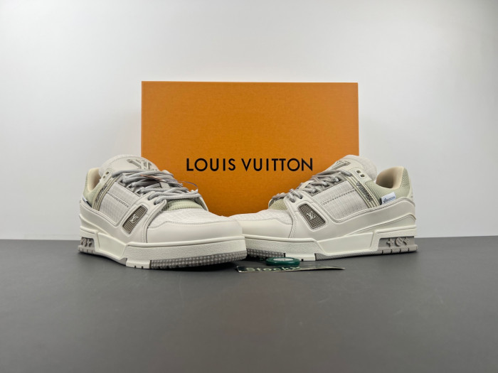 LV snekaers L0000531