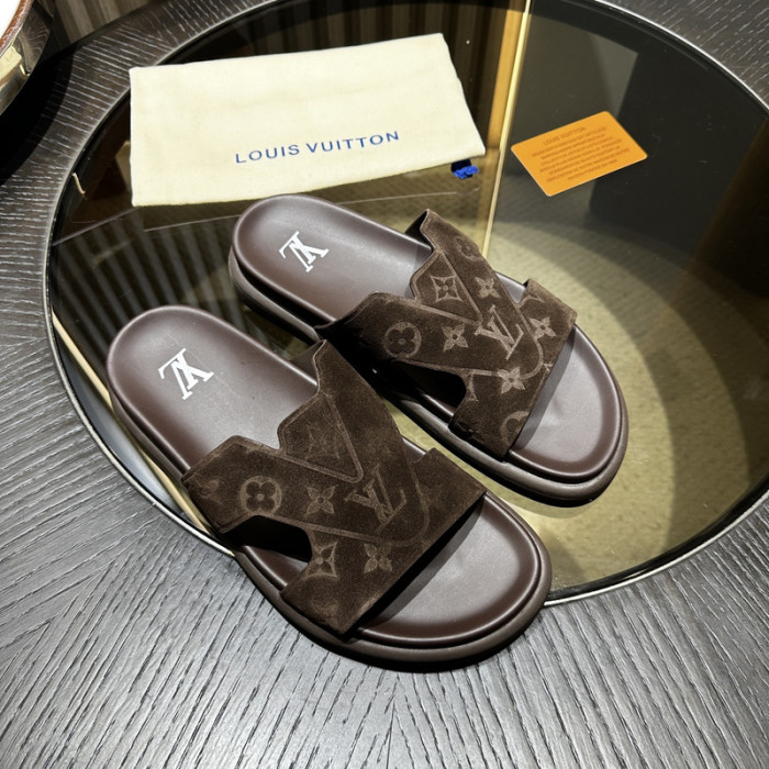 L&V sandal 224