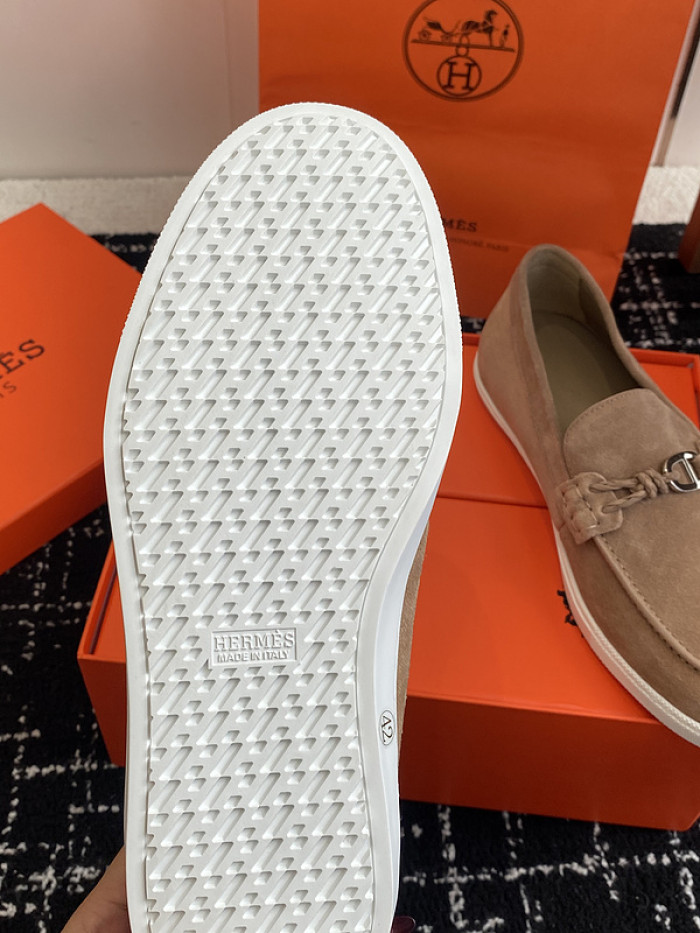 H**me5 loafers hm087