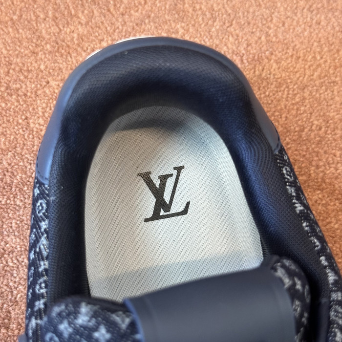 LV snekaers L0000905