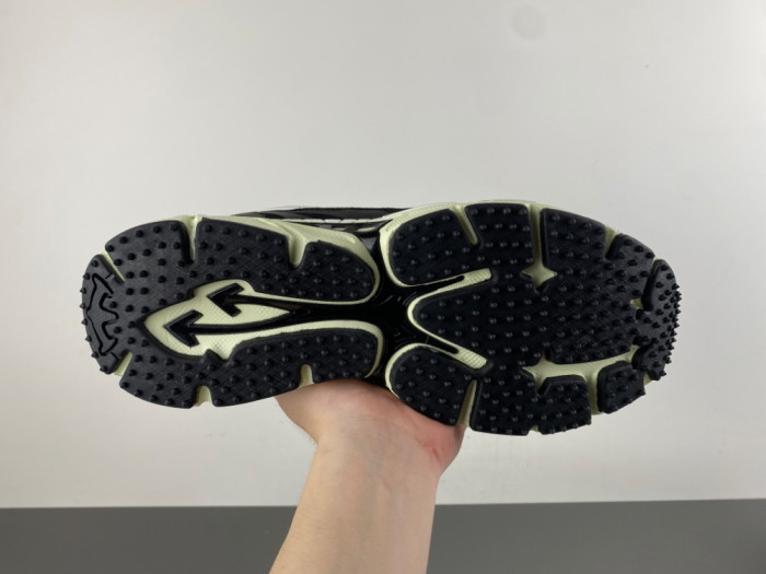 Off-White Be right back OWIA289F40