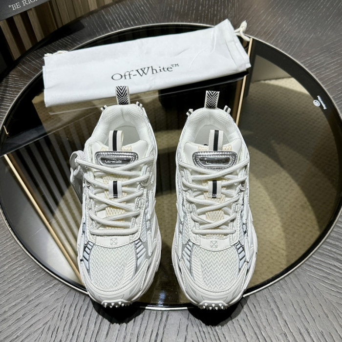 Off-White Be right back OWIA289F35