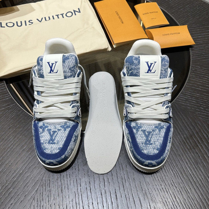 LV snekaers L0000774