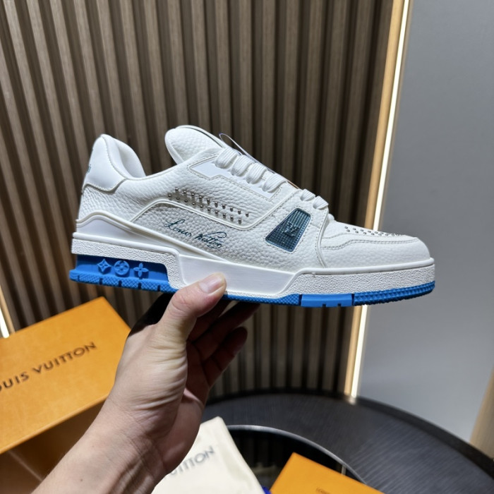 LV snekaers L0000642