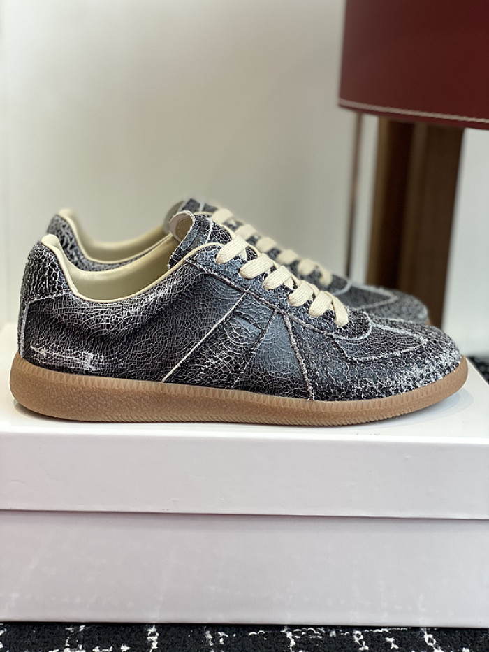 ma1s0n Marg*e1a calfskin s57ws0316