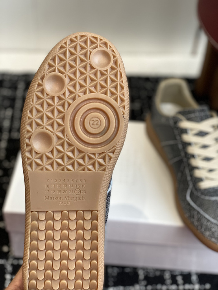 ma1s0n Marg*e1a calfskin s57ws0316