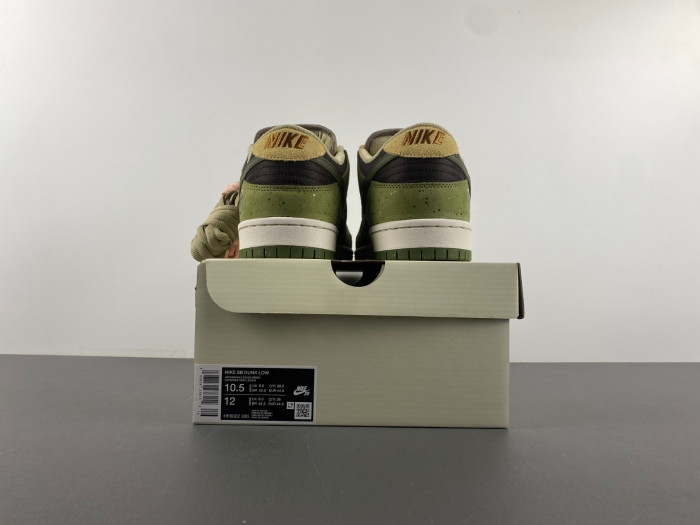 Yuto Horigome x Nike SB Dunk Low Asparagus HF8022-300