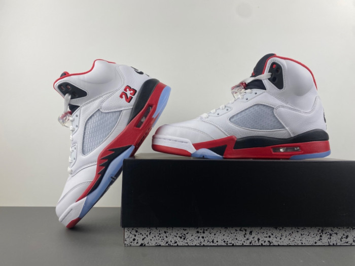 Air Jordan 5 Retro Fire Red Black Tongue (2025) HQ7978-101