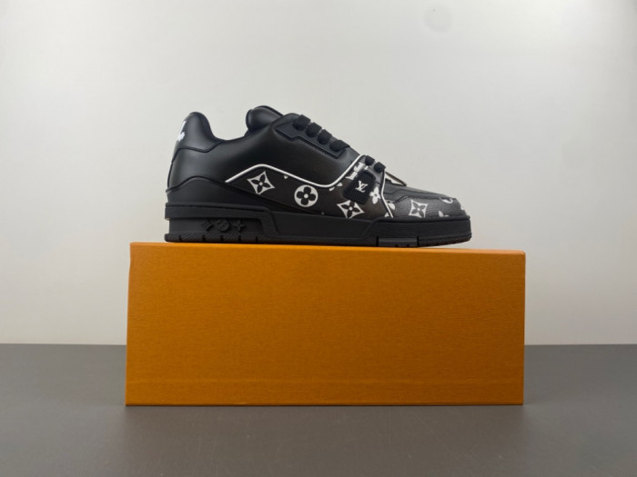 LV snekaers L0000560