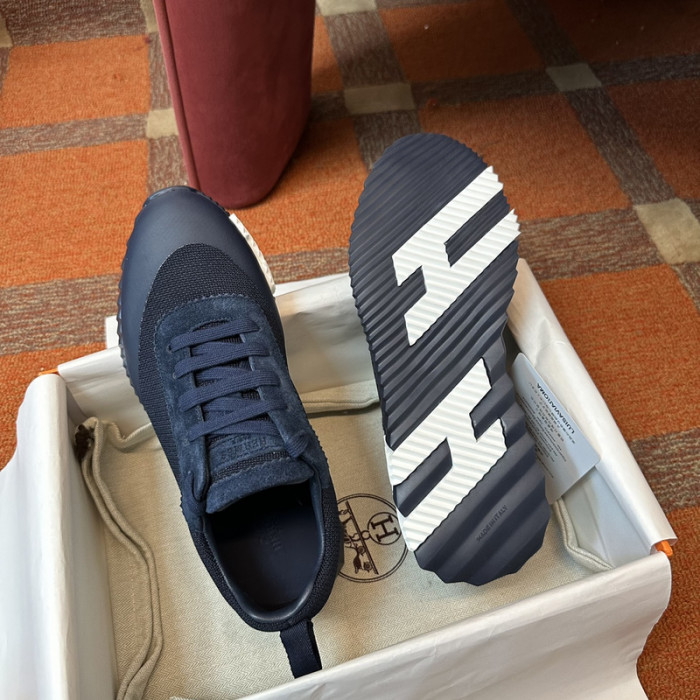 H**me5 snekaers hm025