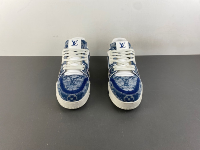 LV snekaers L0000723
