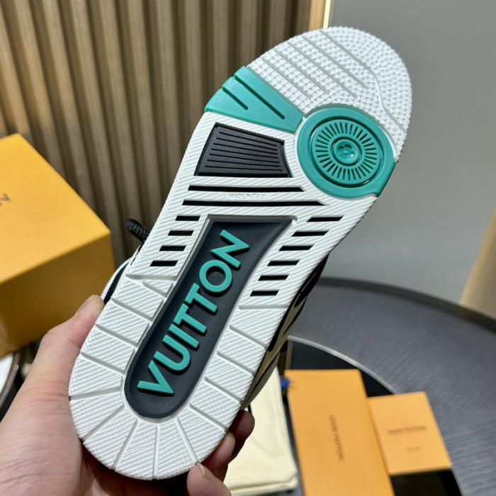 LV snekaers L0000419