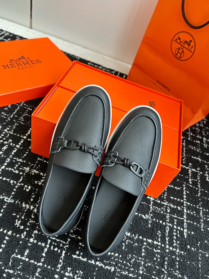 H**me5 loafers hm094