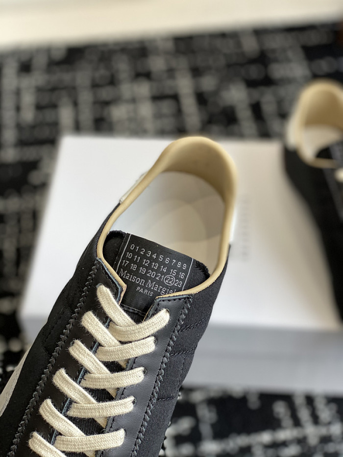 ma1s0n Marg*e1a calfskin s57ws0255