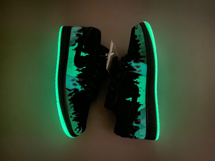 Air Jordan 1 Low Halloween Fortune Fly HQ3442-001