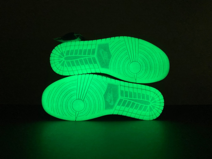 Air Jordan 1 Low Halloween Fortune Fly HQ3442-001