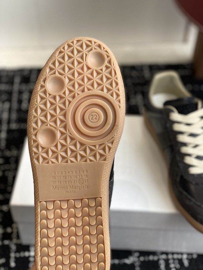 ma1s0n Marg*e1a calfskin s57ws0296