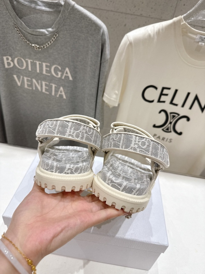 Dio* sandals DS121