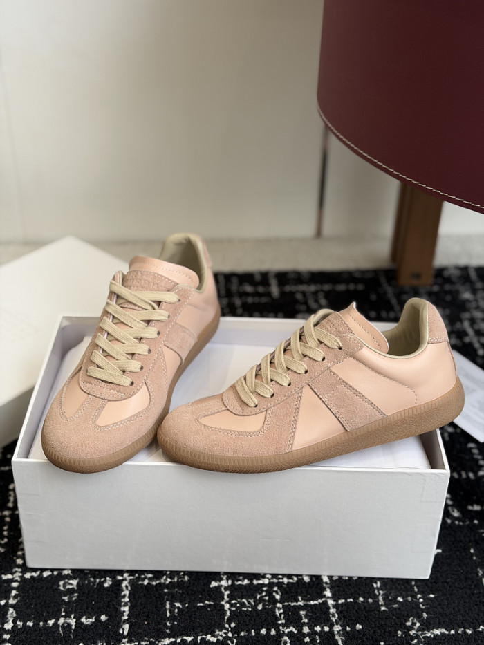 Ma1s0n Marg*e1a CALFSKIN S57WS0388