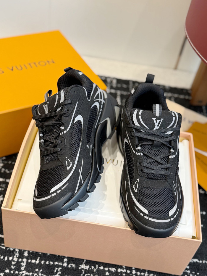 LV sneakers L0000854