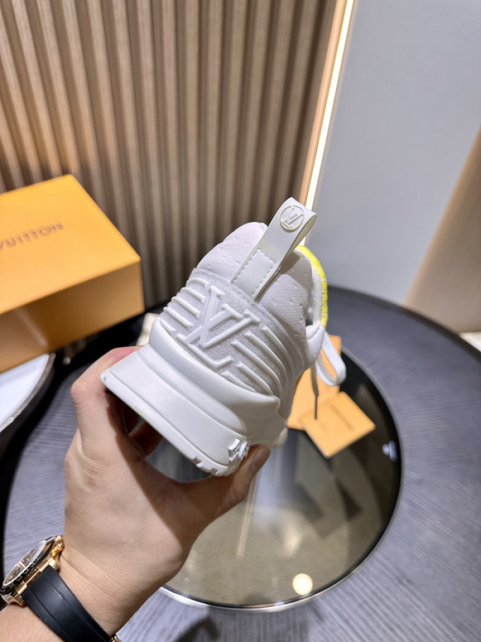 LV snekaers L0000386