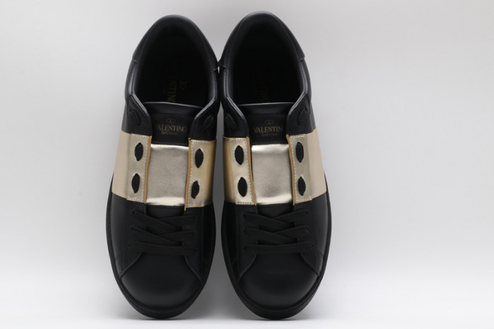 Va1e*ntin0 sneakers vt015