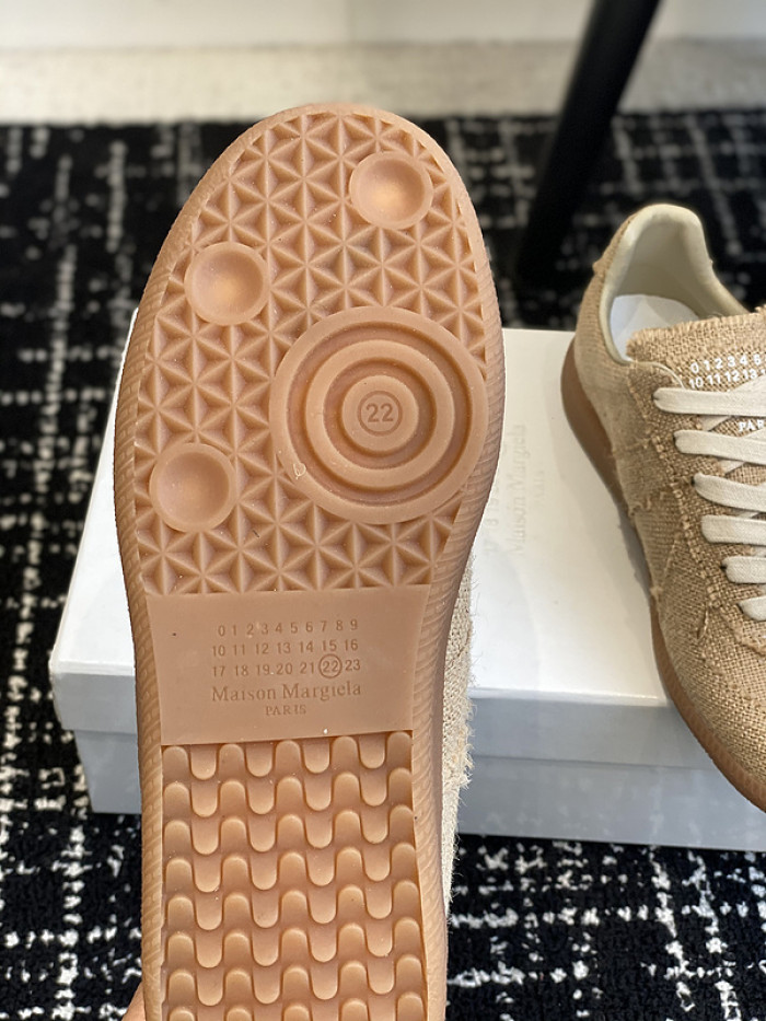 ma1s0n Marg*e1a calfskin s57ws0261