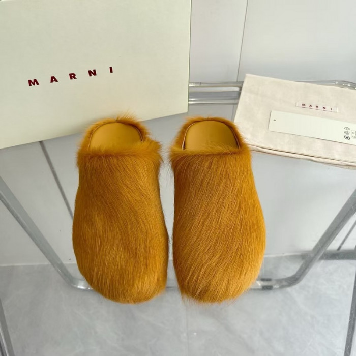 Marni Slides M005