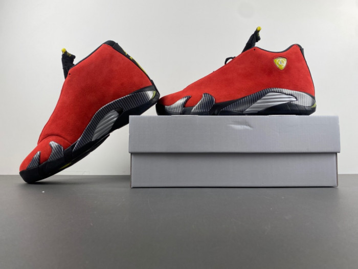 Air Jordan 14 Retro Ferrari (2025) IF5015-600