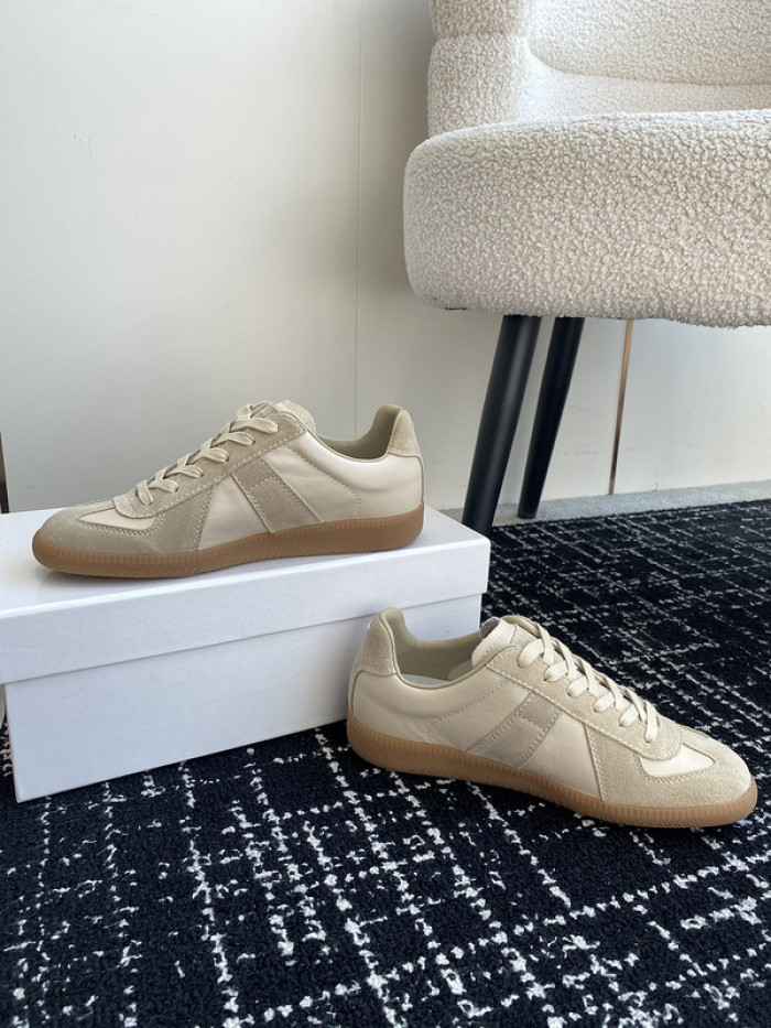 ma1s0n Marg*e1a calfskin s57ws0272