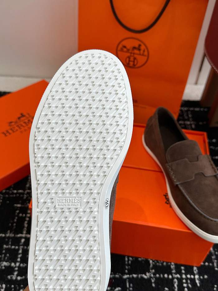 H**me5 loafers hm079