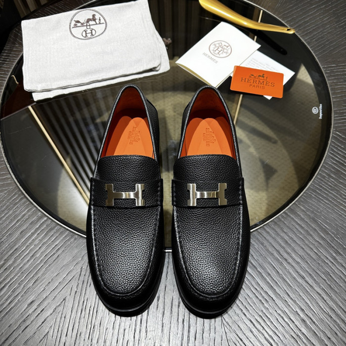 H**me5 loafers hm059