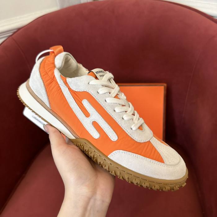 H**me5 snekaers hm041