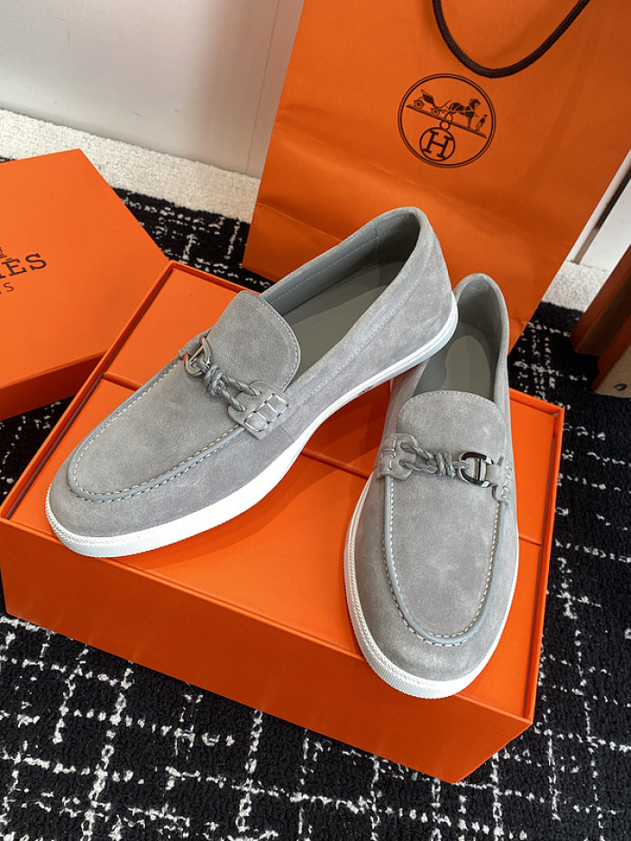 H**me5 loafers hm083